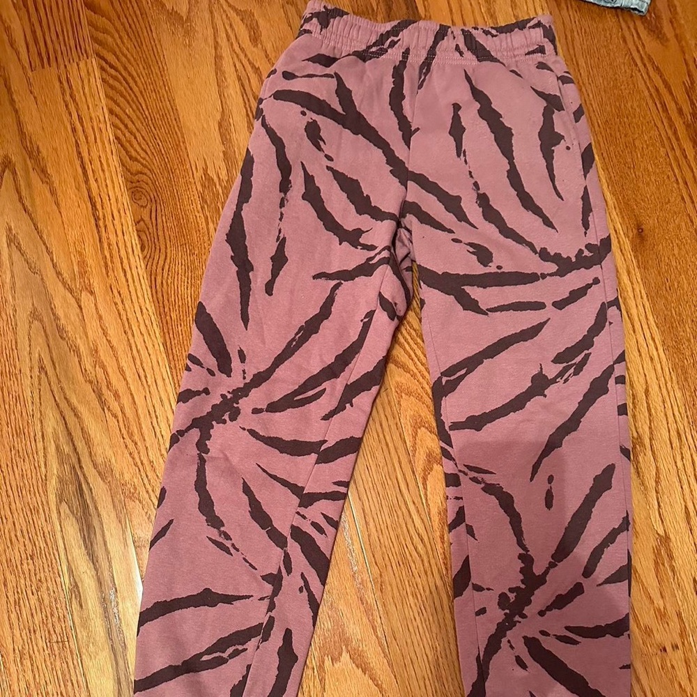 OPEN TO TRADES/OFFERS Hippie Rose sweatpants in perfect condition